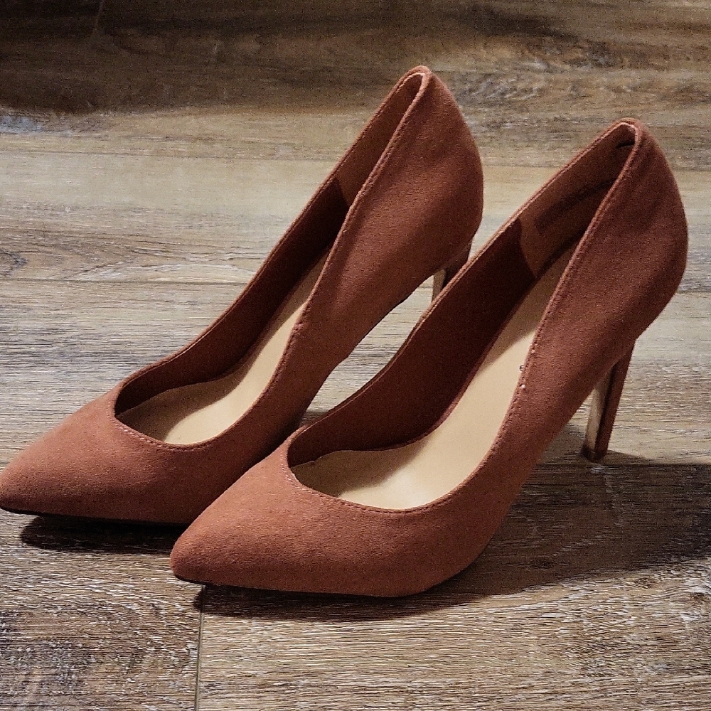 Elegant Dusty Rose Women's Pumps